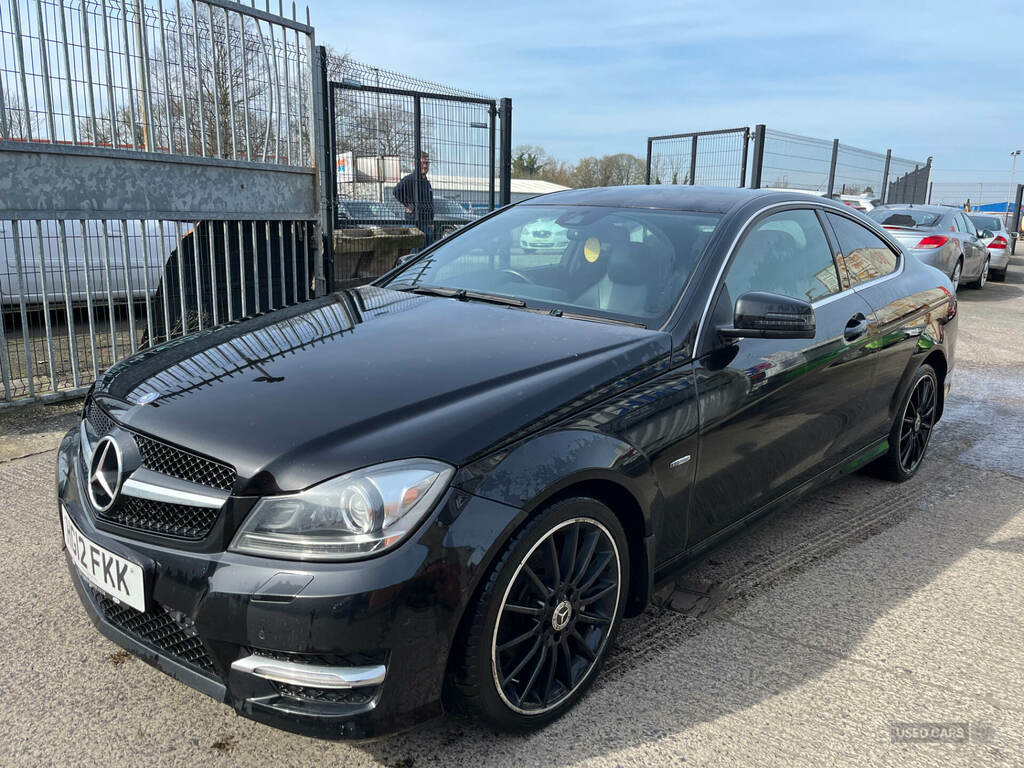 Mercedes-Benz C Class C250 Cdi Blueefficiency Amg Sport HG12FKK Black #3