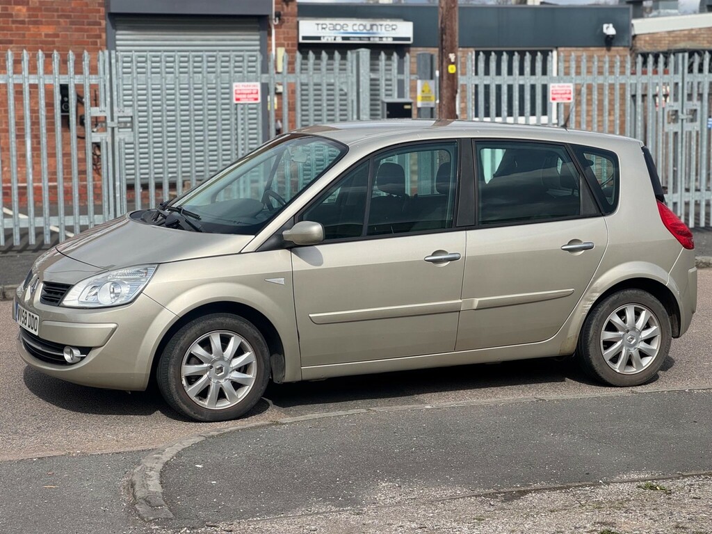 Renault Scenic 1.5 Dci Dynamique Gold #4