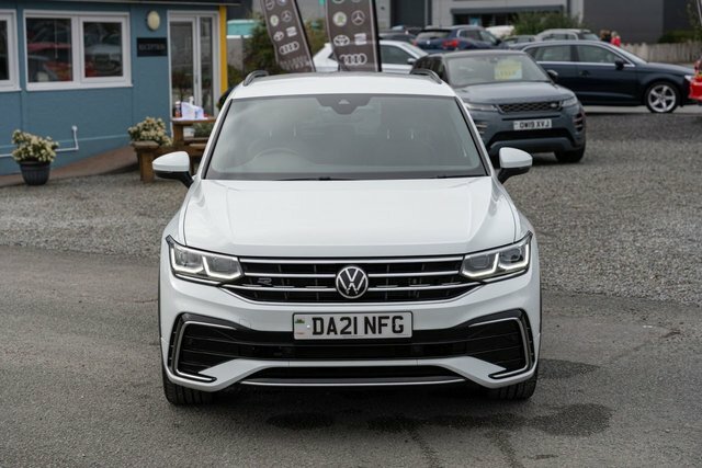 Volkswagen Tiguan 1.5 Tsi R-line Suv Dsg Euro 6 Ss 15 DA21NFG White #2