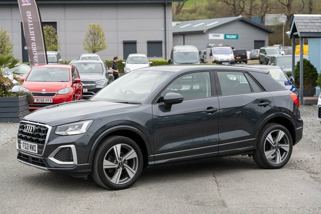 Audi Q2 1.5 Tfsi Cod 35 Sport Suv Euro 6 FD21MWO Grey #3