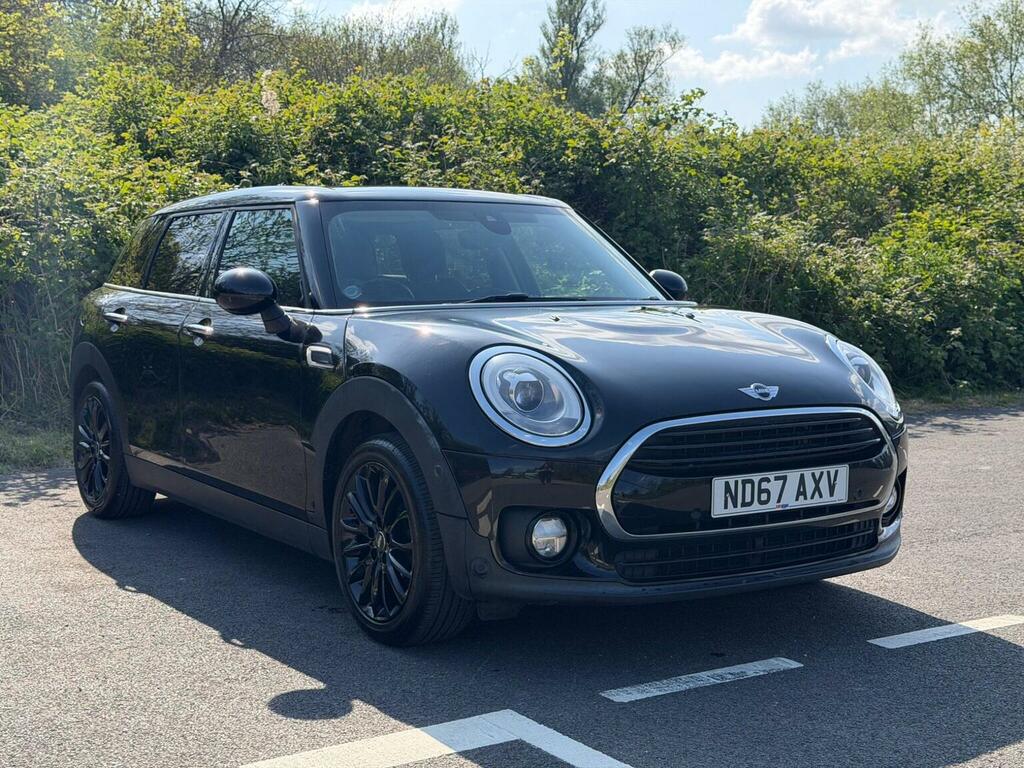 Mini Clubman Estate 1.5 Cooper Black Pack Euro 6 Ss 6Dr 2 Black