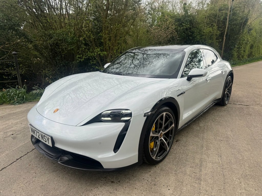 Porsche Taycan Estate MM72NSY White #5