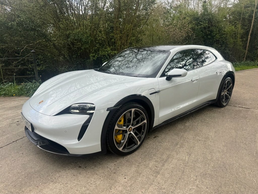 Porsche Taycan Estate MM72NSY White #6