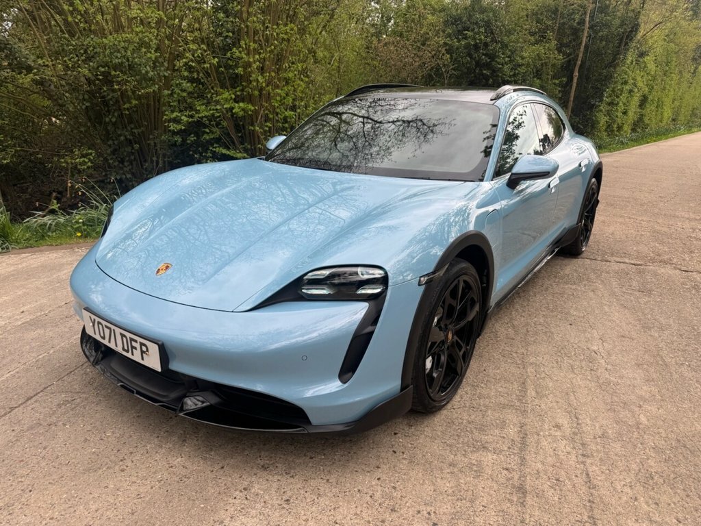 Porsche Taycan Estate YO71DFP Blue #5