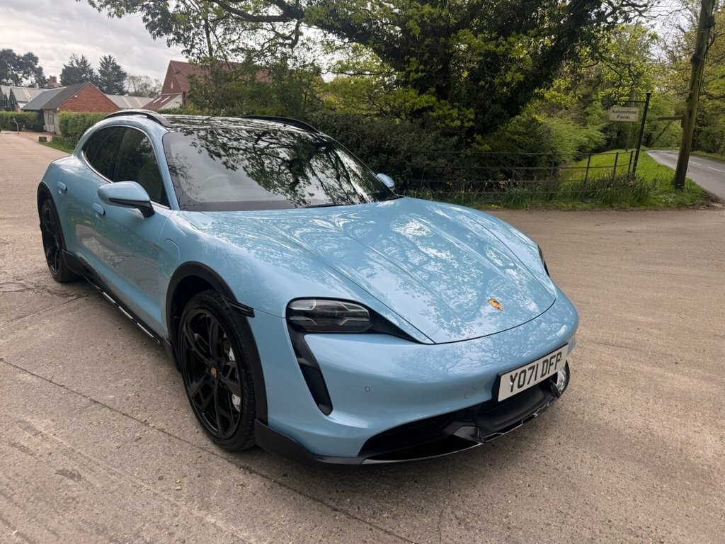 Porsche Taycan Estate YO71DFP Blue #2