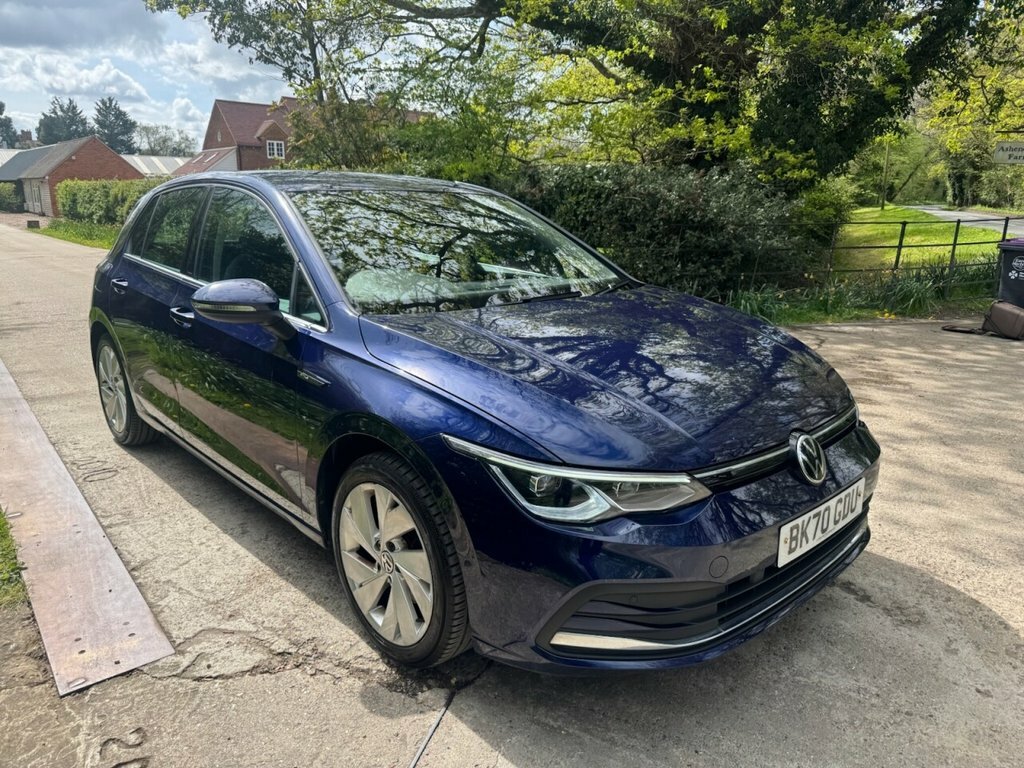 Volkswagen Golf 1.5L Style Blue