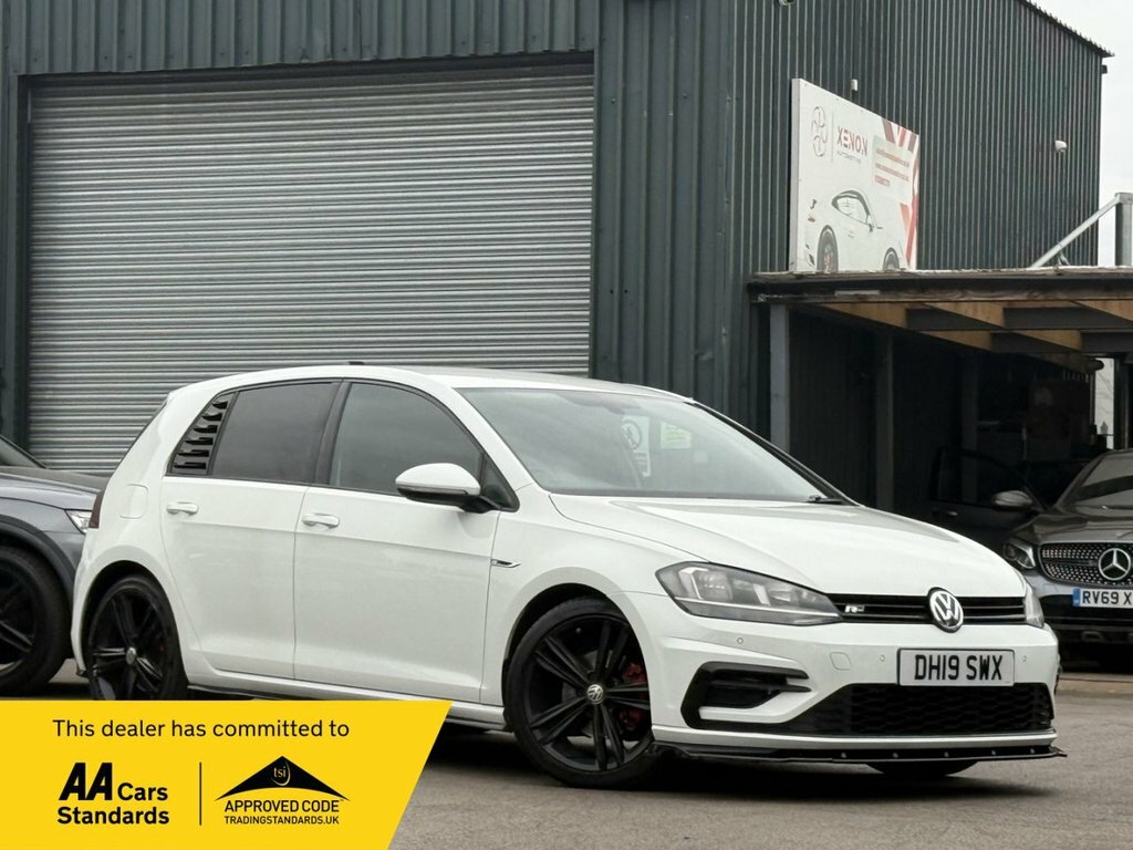 Volkswagen Golf 2L R-line White