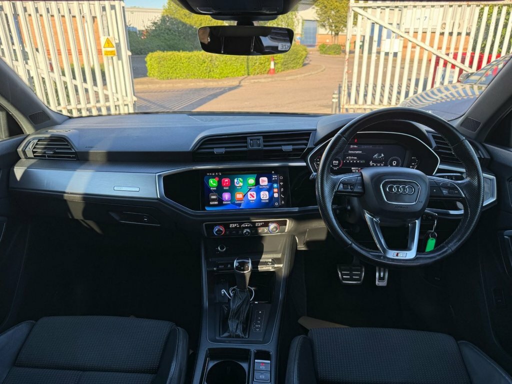 Audi Q3 2L S Line MA21WLZ White #2