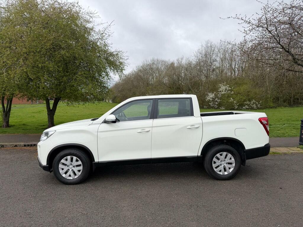 SsangYong Musso 2.2D Ex 4Wd Euro 6 YS23GVK White #4