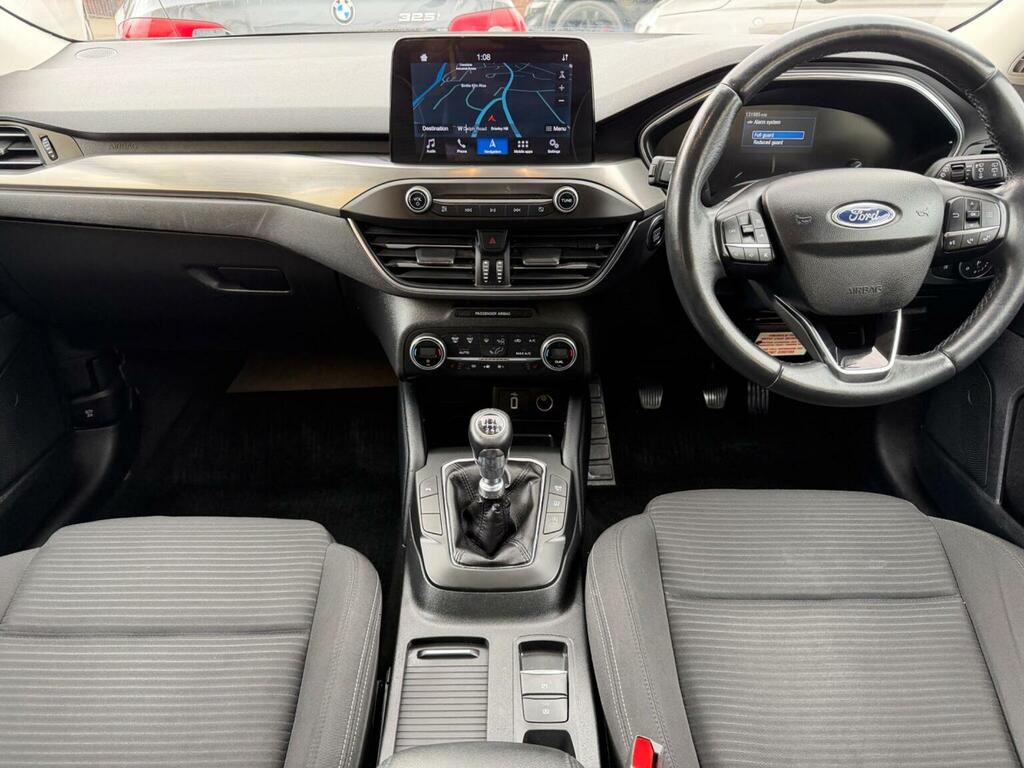 Ford Focus 1.5T Ecoboost Titanium Euro 6 Ss HX69EAP White #2