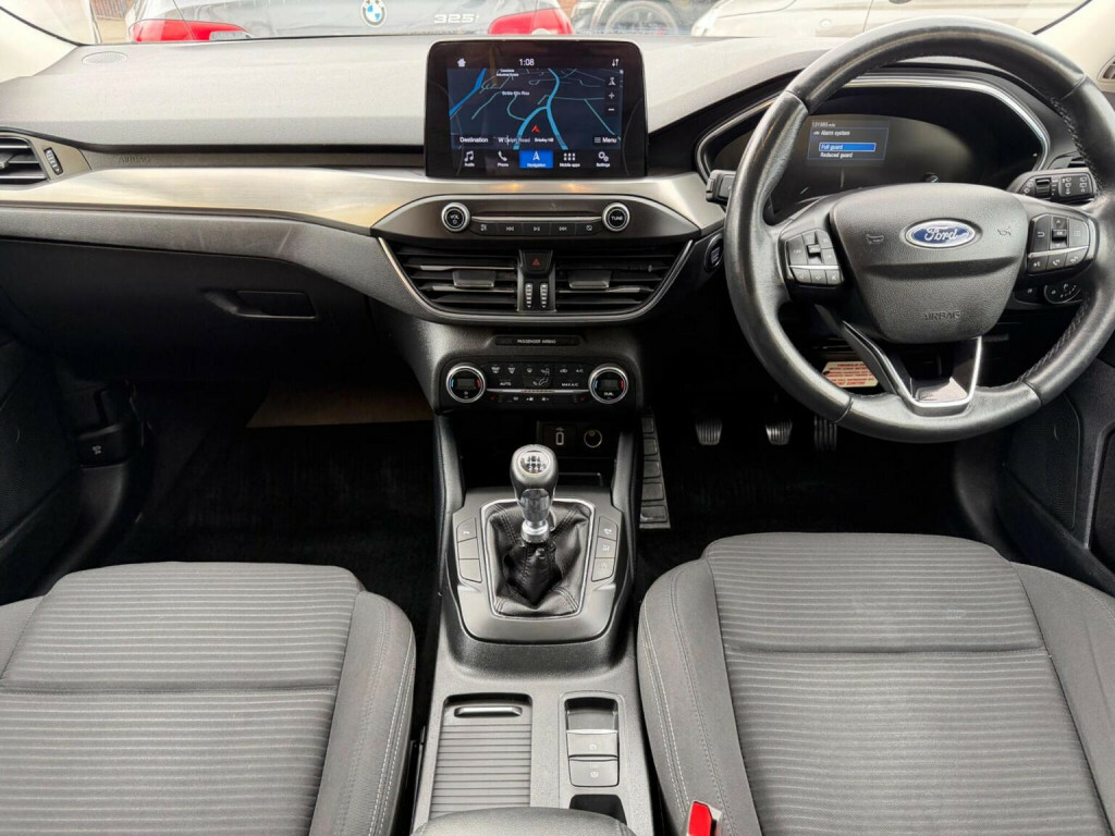 Ford Focus 1.5T Ecoboost Titanium Euro 6 Ss HX69EAP White #3