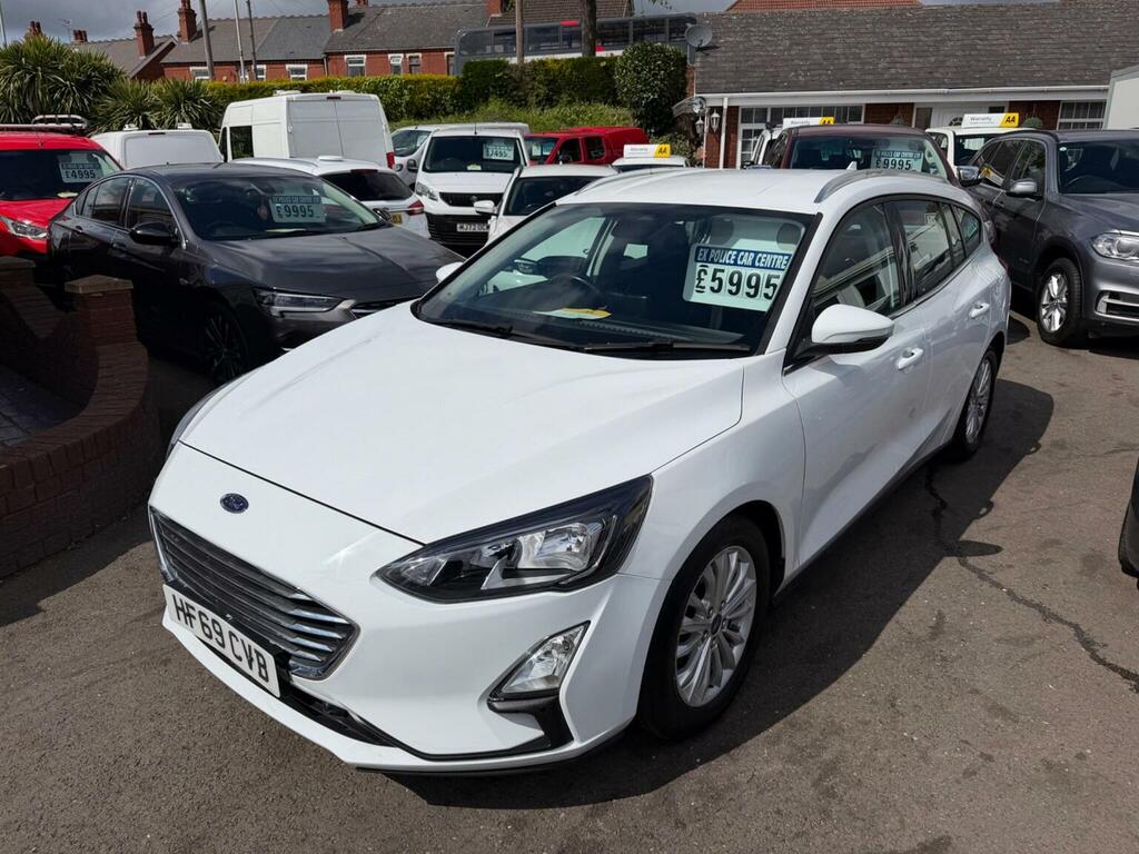 Ford Focus 1.5T Ecoboost Titanium Euro 6 Ss White