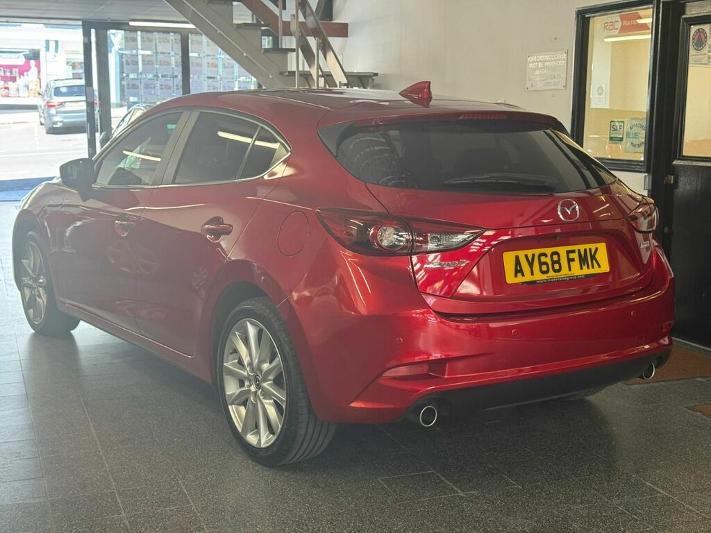 Mazda 3 2.0 Skyactiv-g Sport Nav Hatchback Manu Red