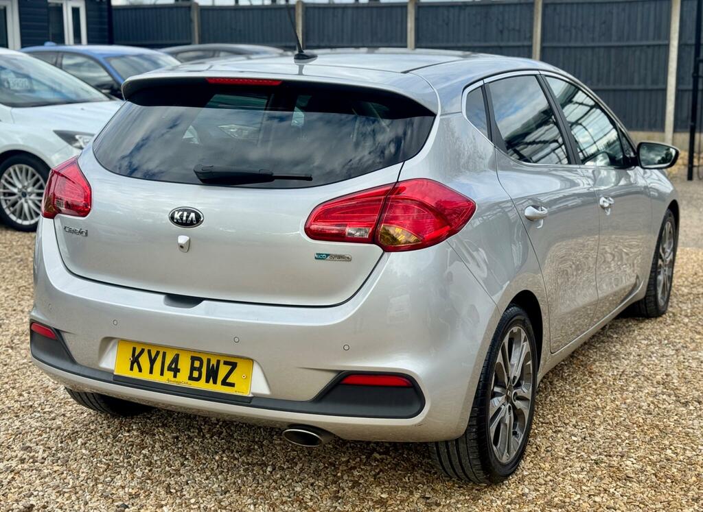 Kia Ceed 1.6 Crdi Ecodynamics 4 Euro 5 Ss KY14BWZ Silver #4