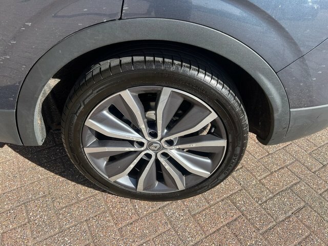 Renault Kadjar 2016 1.5 Dci Signature Nav Suv E MJ16VUP Grey #4