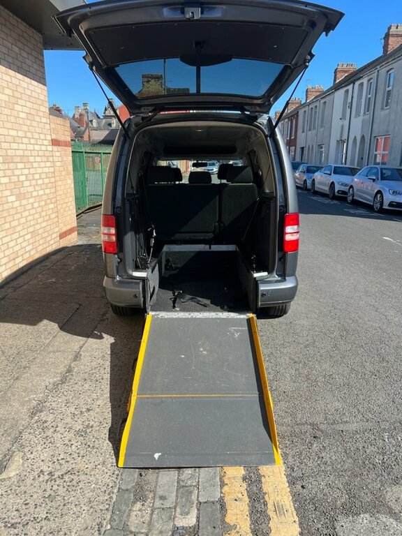 Volkswagen Caddy Maxi Life 2.0 Tdi Life Euro 6 Ss Grey #8