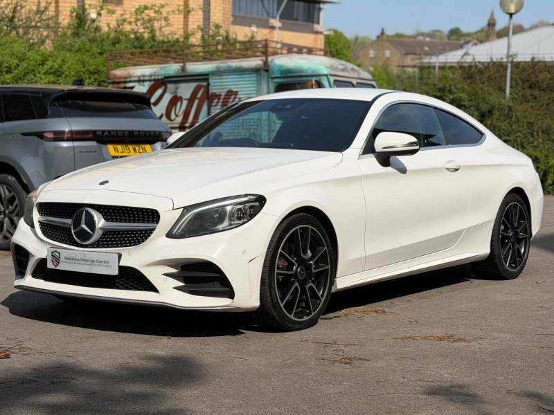 Mercedes-Benz C Class C220d Amg Line Premium 9G-tronic - 2019 69 White