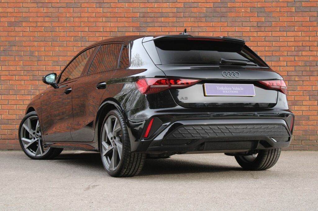 Audi A3 1.5 Tfsi 35 Black Edition Sportback S Tronic Euro DK25XLS Black #3