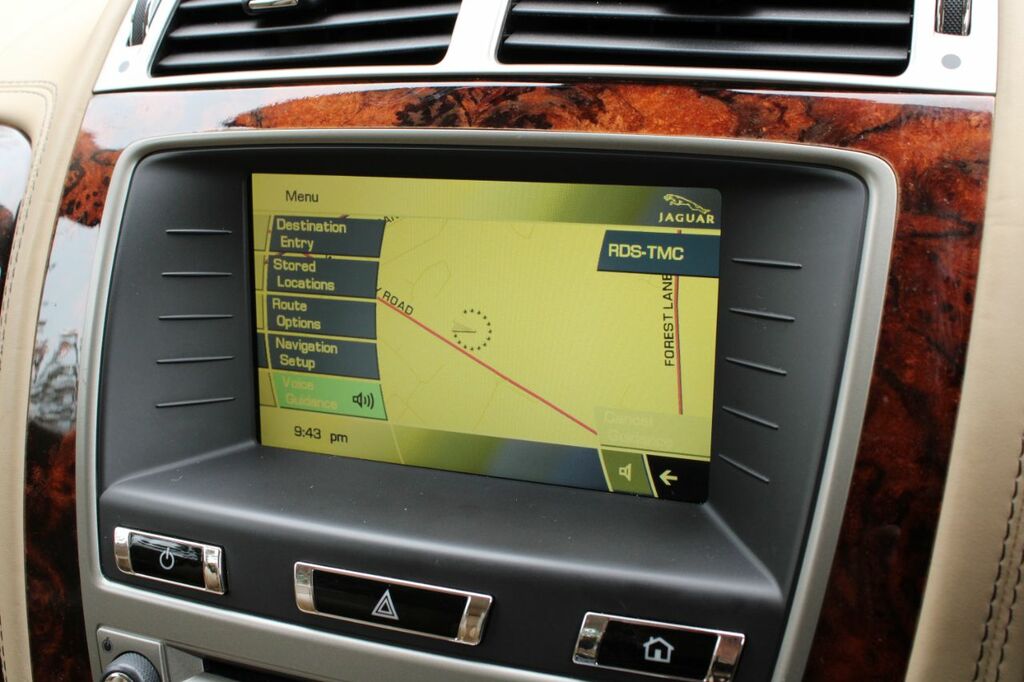 Jaguar XK 5.0 V8 Portfolio - 2011 11 Black #6