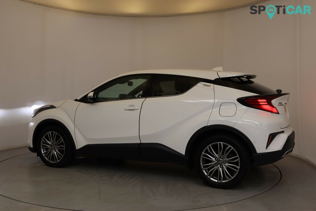 Toyota C-Hr 2.0 Hybrid Excel Cvt YP72UEG White #6