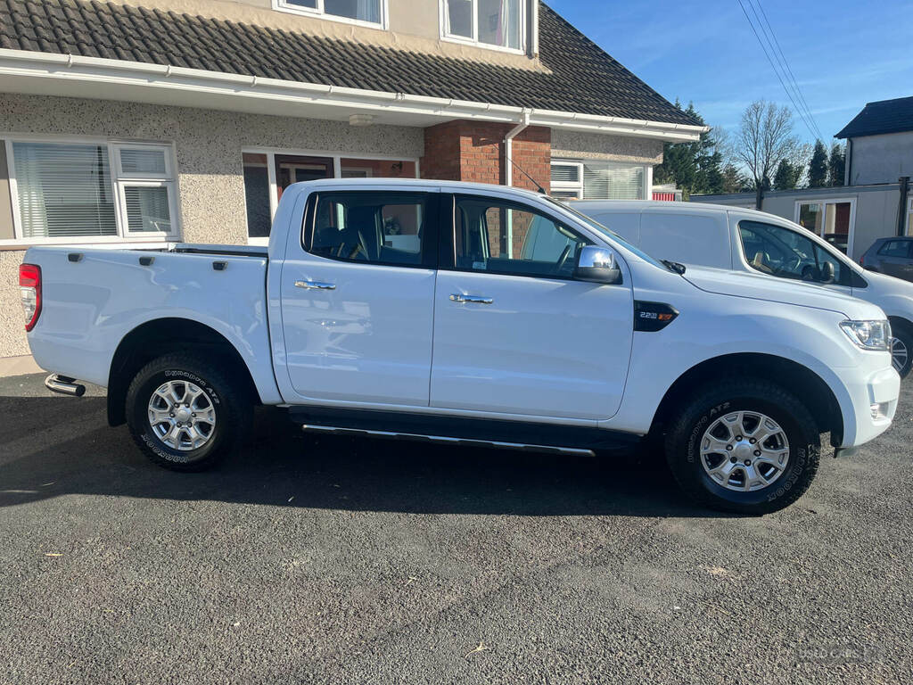 Ford Ranger Pick Up Double Cab Xlt 2.2 Tdci YO18EUW White #2