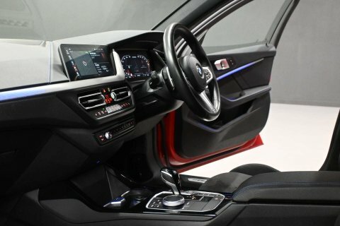 BMW 1 Series 2.0 M135i Xdrive VK23UKW Red #5