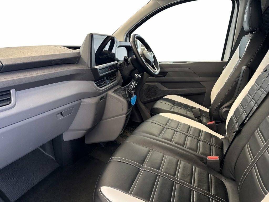 Volkswagen Transporter 2.0 Tdi Commerce Plus Swb T28 110Bhp Delivery Mile SL25UHV #4