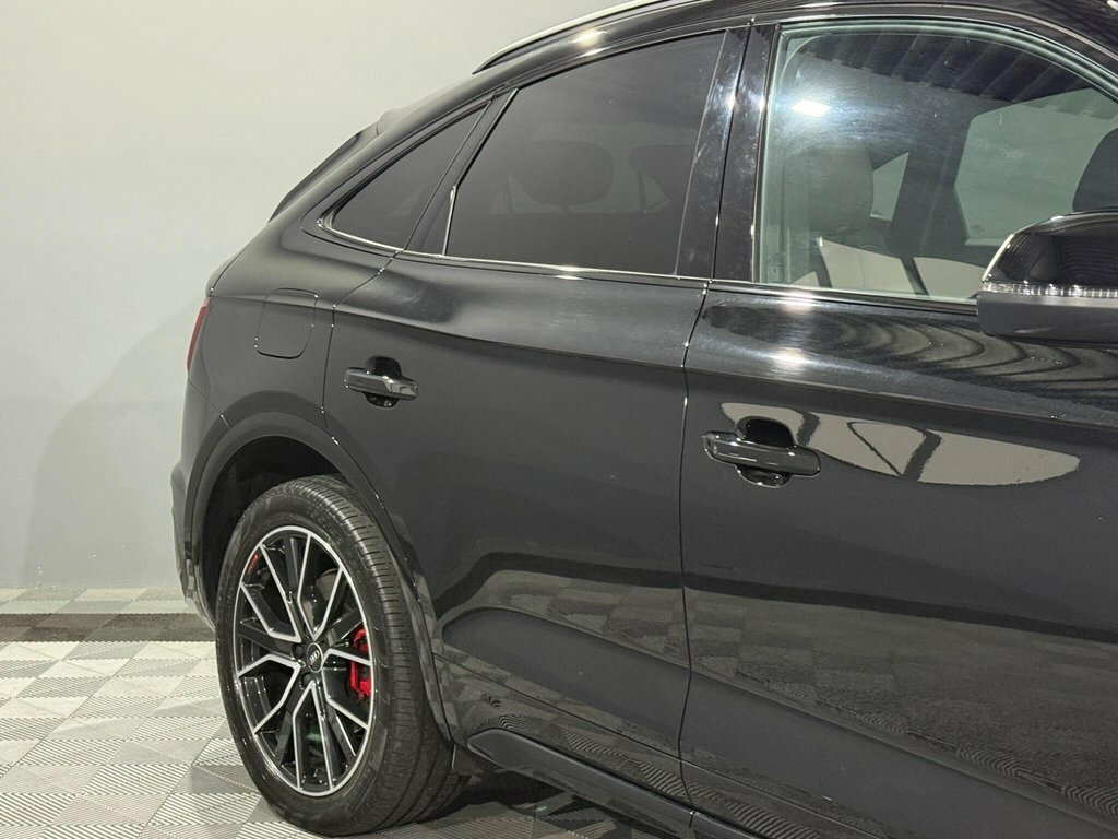 Audi Q5 2.0 Tfsi 45 Edition 1 Sportback S Tronic Quattro E VE23ZCJ Black #4