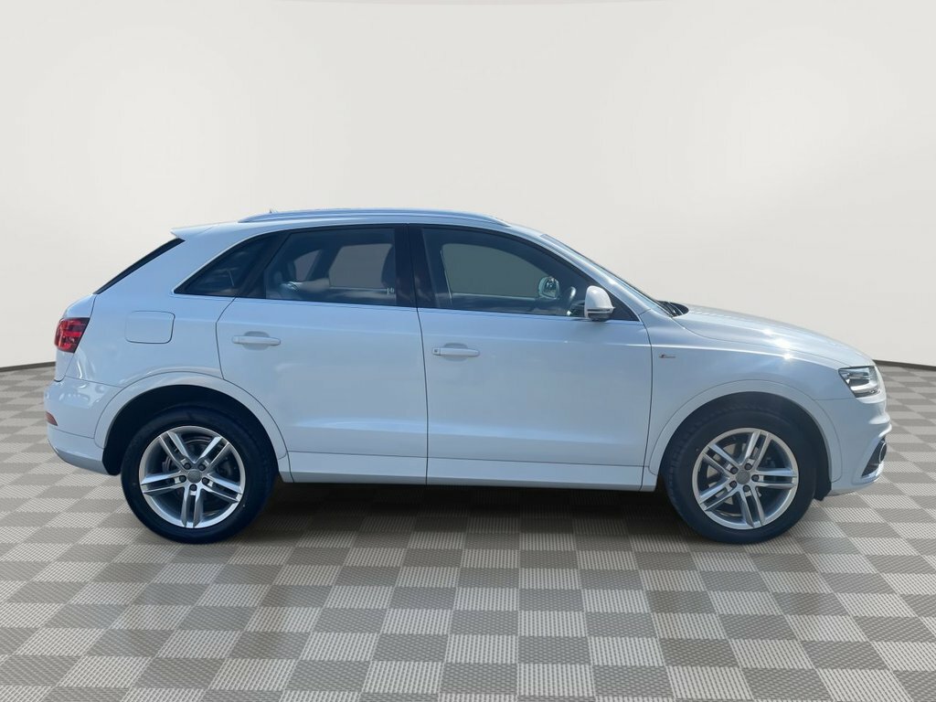 Audi Q3 1.4L S Line FL14MZW White #5