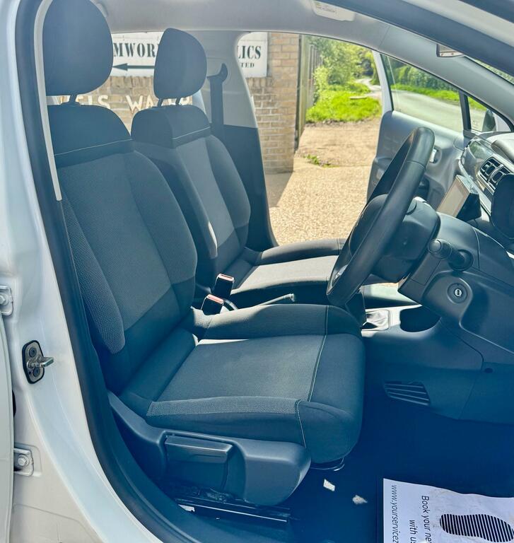 Citroen C3 1.6 Bluehdi Feel Hatchback GX68UJF White #6