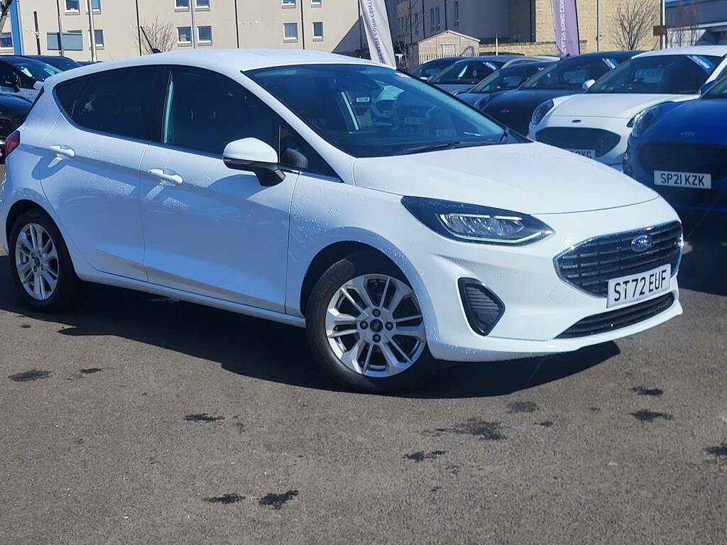 Ford Fiesta 1.0T Ecoboost Titanium Hatchback White
