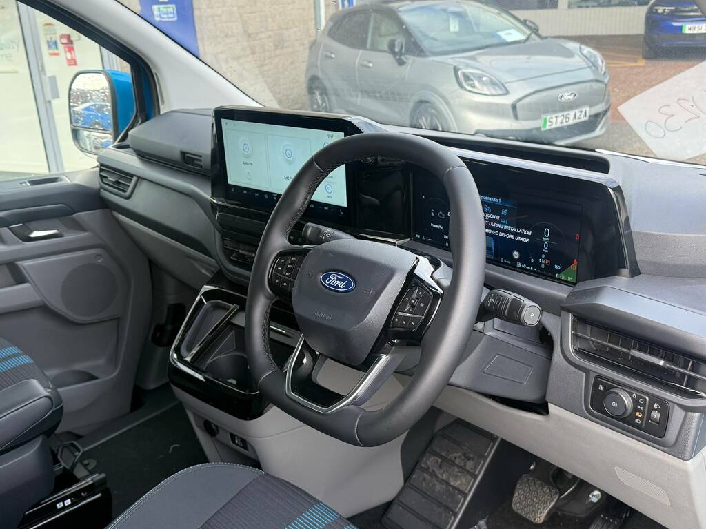 Ford Transit Custom 320 2.5 Phev 232Ps L1 Double Cab Sport WV75VAK Blue #3