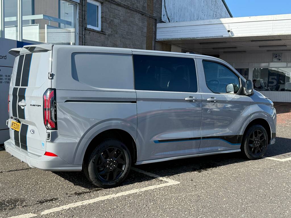 Ford Transit Custom 320 2.5 Phev 232Ps L1 Double Cab Sport WR75DVX Grey #2