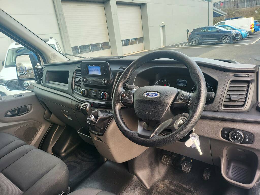 Ford Transit Custom 350 2.0 Ecoblue 130Ps L3 H2 Leader Fwd LG73SRW White #4