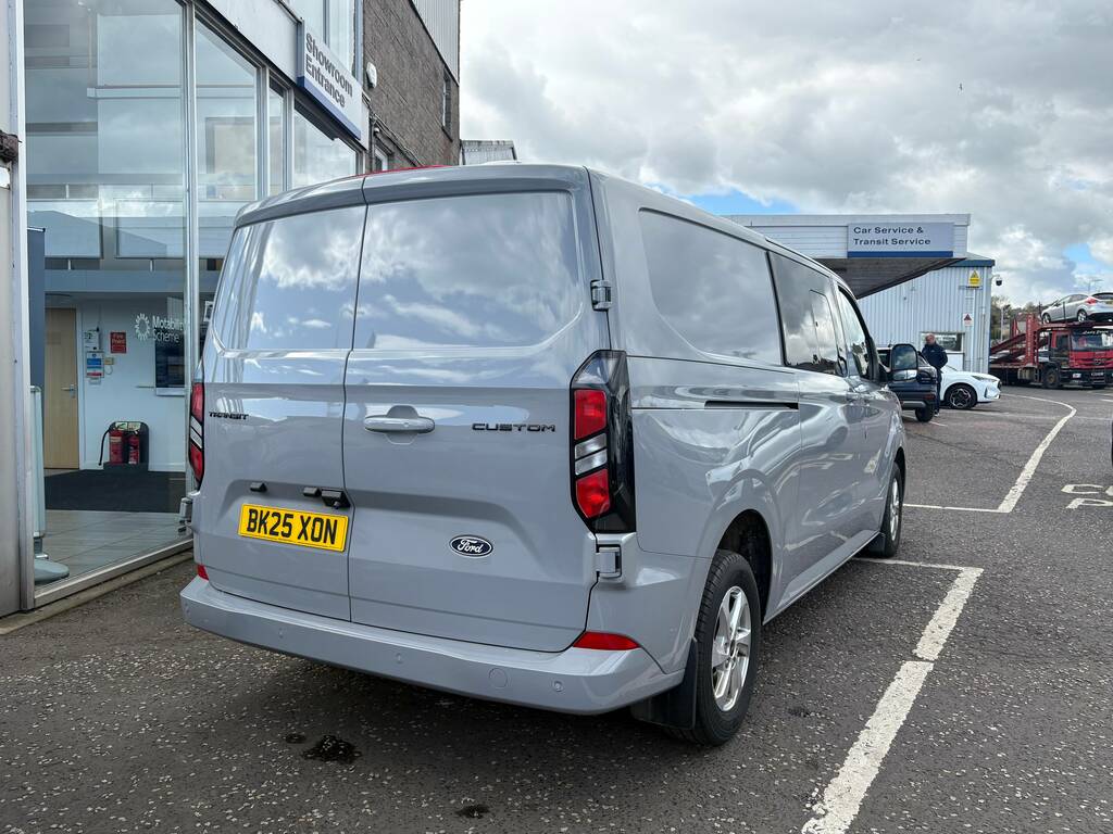 Ford Transit Custom 320 2.0 Ecoblue 136Ps L2 Double Cab Limited BK25XON Grey #2