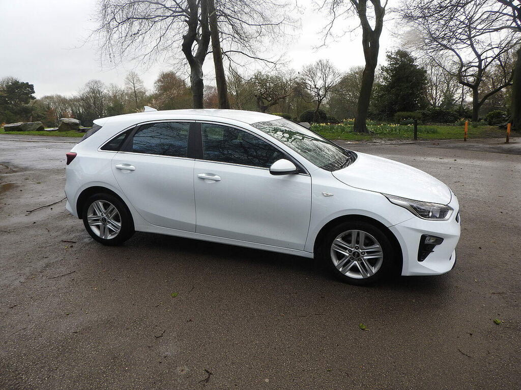 Kia Ceed T-gdi Eco 2 White