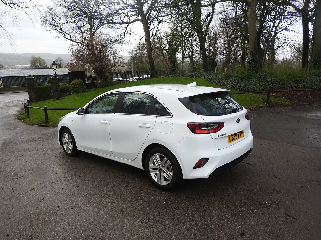 Kia Ceed T-gdi Eco 2 LB69FVP White #5