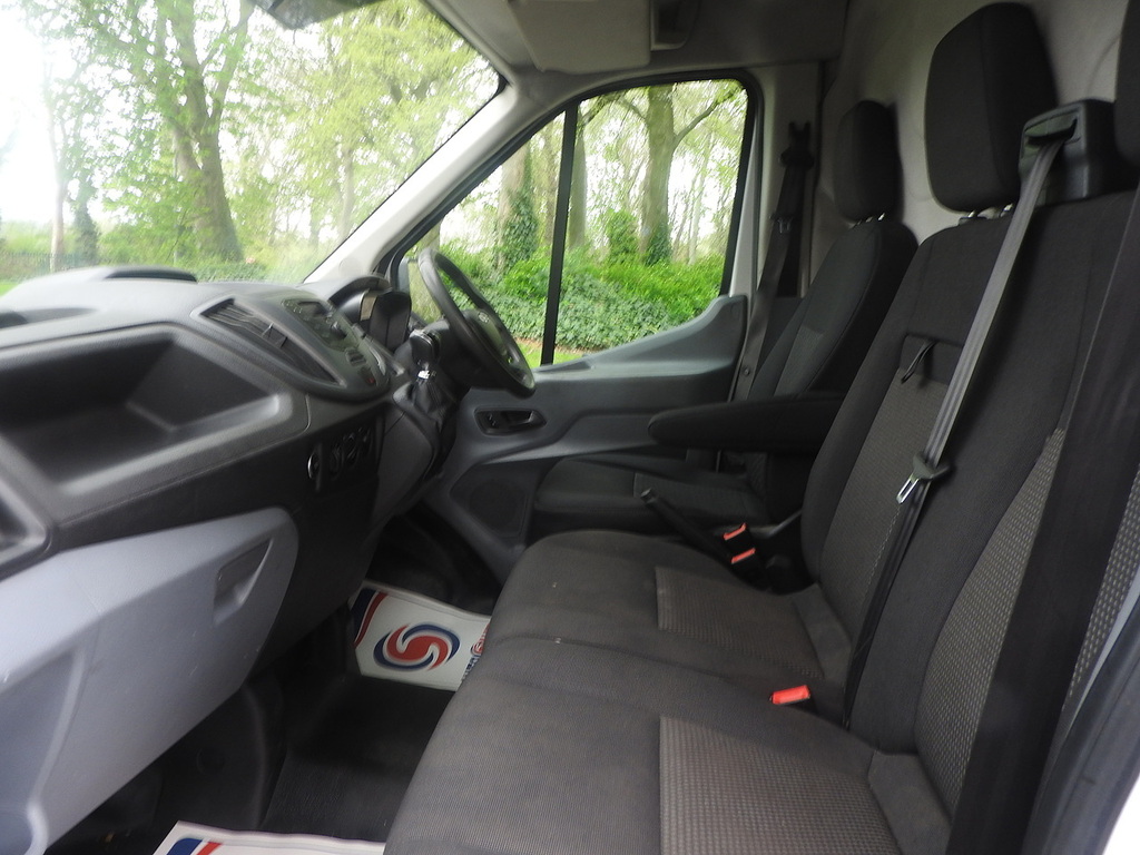 Ford Transit Custom 2.0 350 Ecoblue Panel Van Rwd L4 BG19OLR White #6