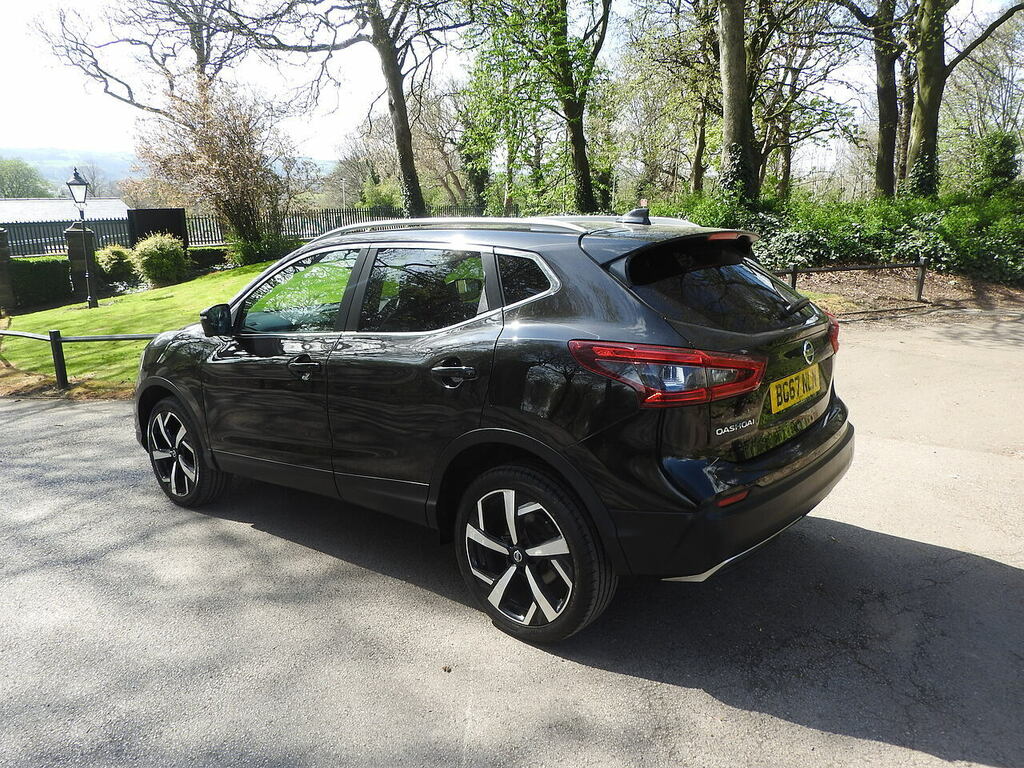 Nissan Qashqai Dig-t Tekna BG67NLN Black #5