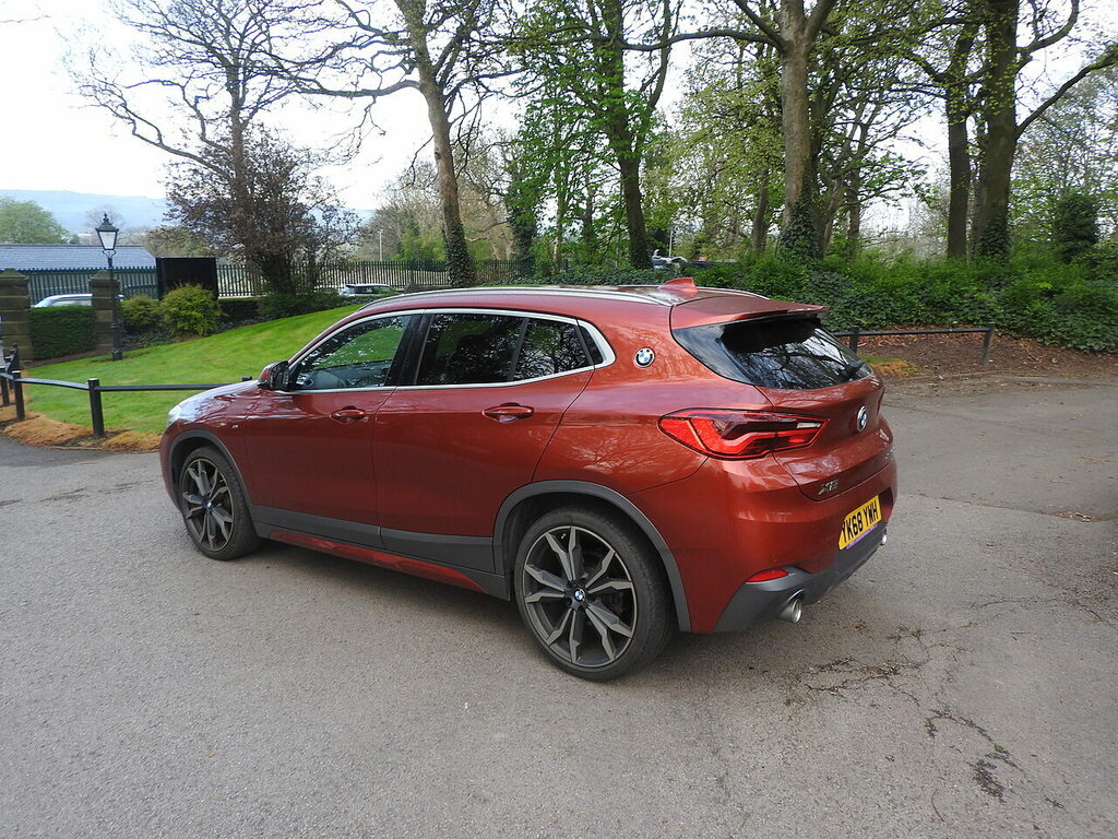 BMW X2 20D M Sport X YK68YWH Orange #5