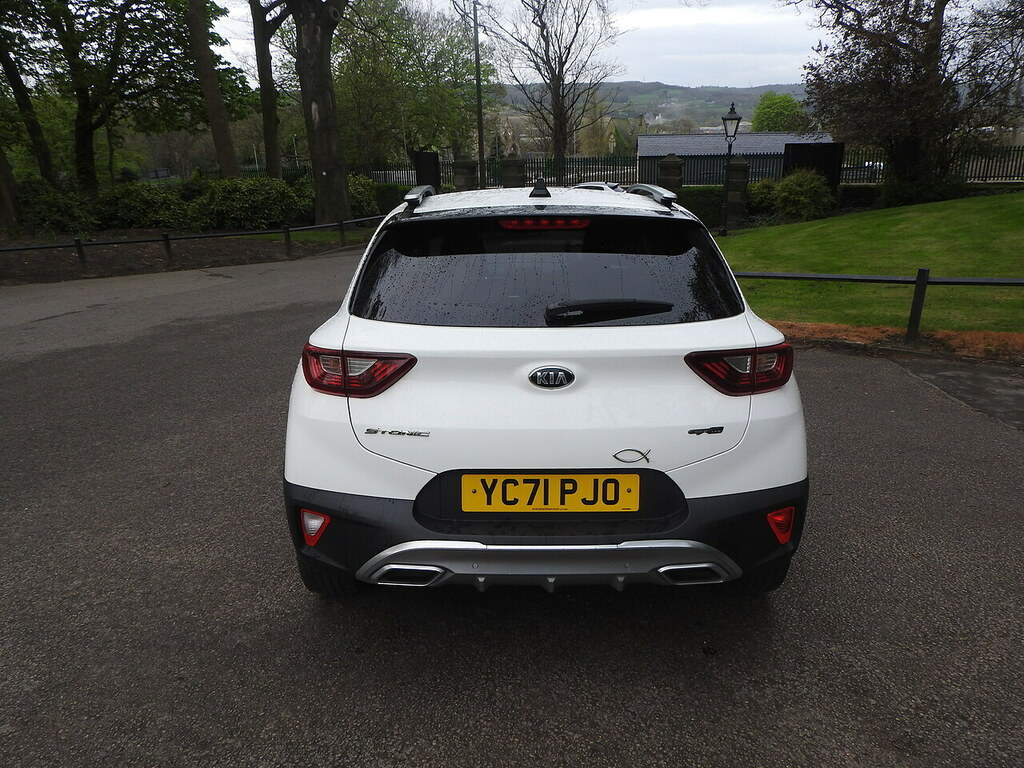 Kia Stonic T-gdi Mhev Gt-line YC71PJO White #6