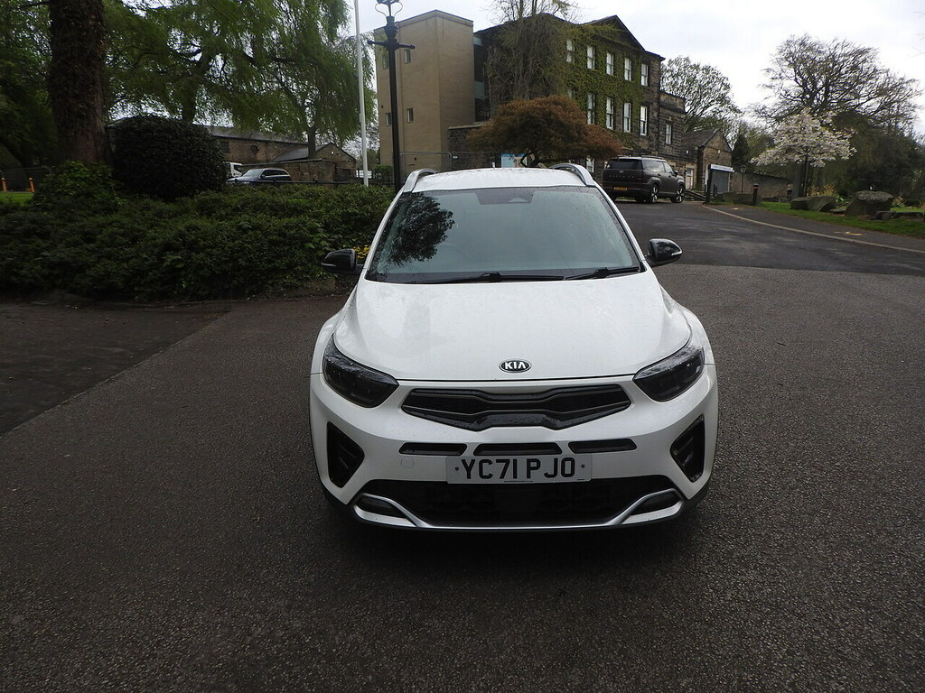 Kia Stonic T-gdi Mhev Gt-line YC71PJO White #2