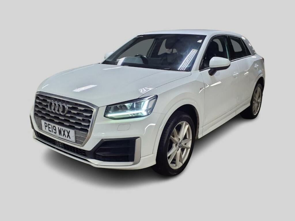 Audi Q2 Tdi S Line PE19WXX White #2