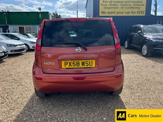 Nissan Note 1.6 16V Tekna Hatchback Euro 4 11 PX58WSU Orange #4