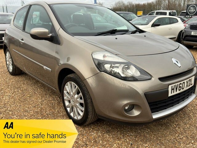 Renault Clio 1.5 Dci Dynamique Tomtom Hatchback Manu Beige
