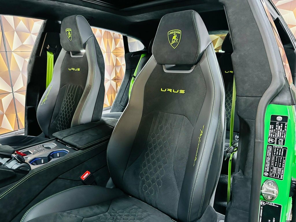 Lamborghini Urus 4L Performante WV24PFU Green #6