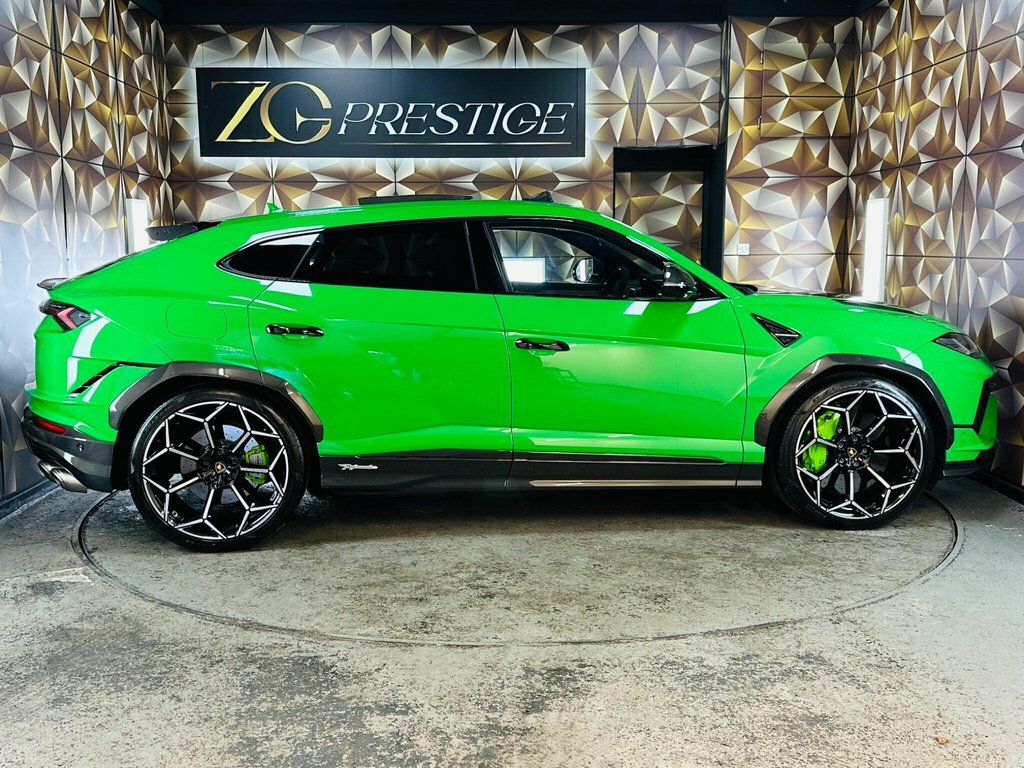 Lamborghini Urus 4L Performante WV24PFU Green #5