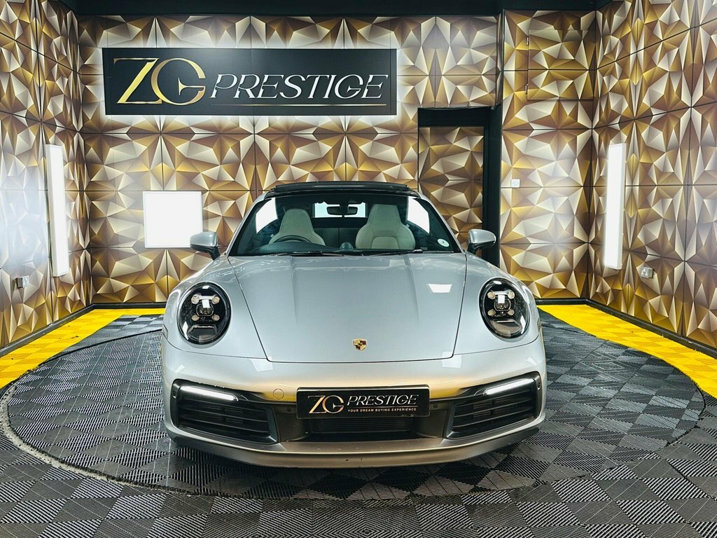Porsche 911 3L 992 Carrera S PK69YKY Silver #2