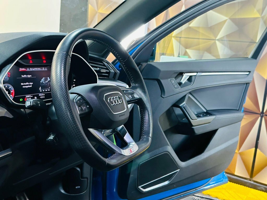 Audi Q3 2L Edition 1 PX21RFF Blue #5