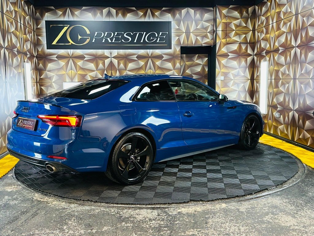 Audi A5 2L Black Edition Blue #5